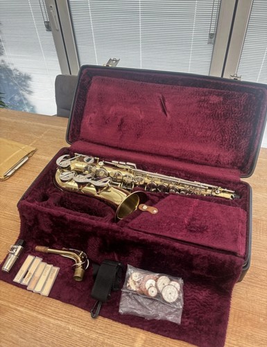 Alto saxophone corton with - saxophone,